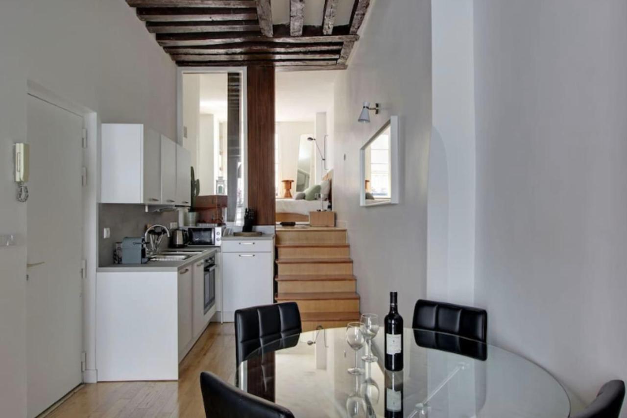 شقة باريس  في Luminous Loft In Saint-Germain Des Pres المظهر الخارجي الصورة